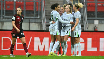 Kantersieg in Nürnberg: VfL bleibt an den Bayern dran Kantersieg in Nürnberg: VfL bleibt an den Bayern dran