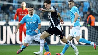 Serie A: Meister Neapel verpasst Sprung an die Spitze Serie A: Meister Neapel verpasst Sprung an die Spitze