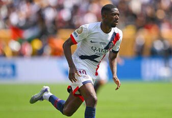 EAST RUTHERFORD, NEW JERSEY - JULY 13: Ousmane Dembele of Paris Saint-Germain looks on during the FIFA Club World Cup 2025 final match between Chelsea FC and Paris Saint-Germain at MetLife Stadium on 