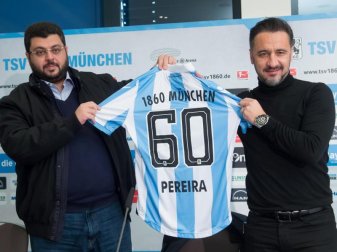 Investor Hasan Ismaik (l) und der neue 1860-Trainer Vítor Pereira bei dessen Vorstellung in München. Foto: Tobias Hase
<br>dpa-infocom GmbH