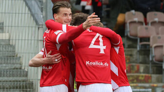 3. Liga: Cottbus springt vorerst auf Platz eins