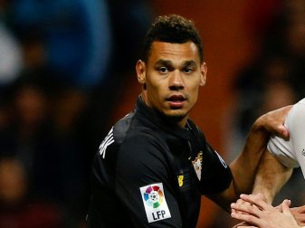 Kolodziejczak befindet sich zum Medizincheck in Gladbach (Quelle: PIXATHLON/SID-IMAGES)
<br>© 2017 SID Kolodziejczak befindet sich zum Medizincheck in Gladbach (Quelle: PIXATHLON/SID-IMAGES)
<br>© 2017 SID