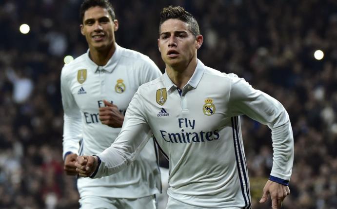 James Rodriguez (r.) und Raphael Varane trafen für Real (Quelle: SID)