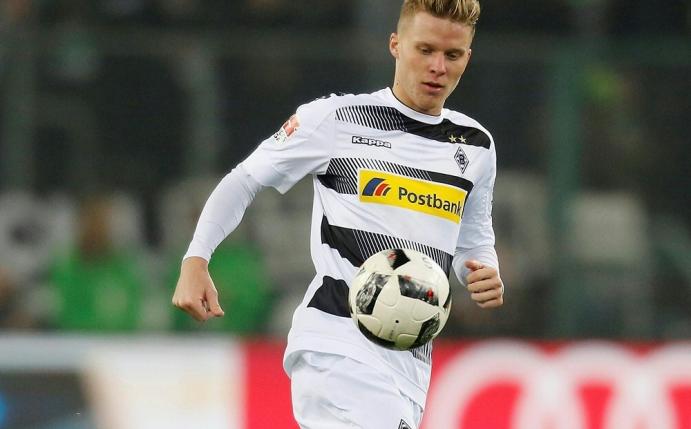 Nico Elvedi wird der Borussia im Trainingslager fehlen (Quelle: PIXATHLON/SID-IMAGES)
<br>© 2017 SID