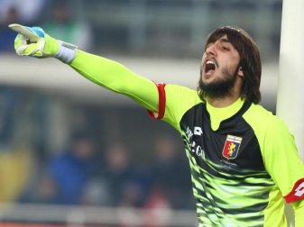 Genuas Keeper Mattia Perin hat sich erneut das Kreuzband gerissen. Foto: Paolo Magni Genuas Keeper Mattia Perin hat sich erneut das Kreuzband gerissen. Foto: Paolo Magni