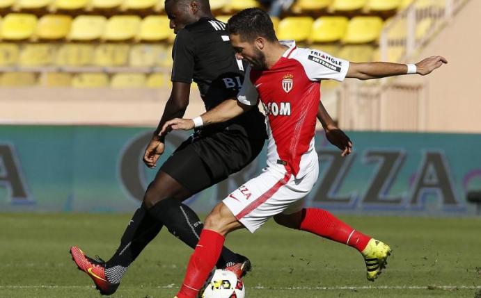 Paul-Georges Ntep (l) im Spiel seines Ex-Clubs Rennes gegen AS Monaco. Foto: Sebastien Nogier
<br>dpa-infocom GmbH