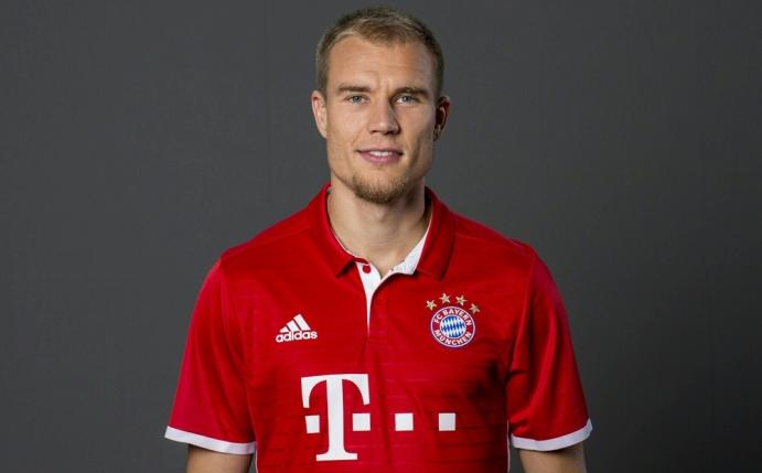 Badstuber wechselt auf Leihbasis zum FC Schalke 04 (Quelle: PIXATHLON/SID-IMAGES)