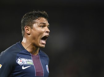 Thiago Silva bejubelt seinen zweiten Treffer für PSG (Quelle: SID)
<br>© 2017 SID Thiago Silva bejubelt seinen zweiten Treffer für PSG (Quelle: SID)
<br>© 2017 SID