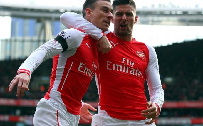 Koscielny(l.) und Giroud(r.) verlängern beim FC Arsenal (Quelle: PIXATHLON/SID-IMAGES)
<br>© 2017 SID