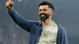 Foto: Schalke feiert Meisterschaft: Emotionaler Abschied für drei Profis