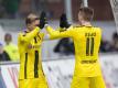 Marco Reus (r) bestand des Belastungstest und traf. Foto: Guido Kirchner