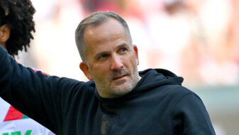 Foto: Logik statt Hurra: Baum bleibt Augsburg-Trainer