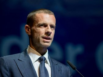 Ceferin sieht keine Gründe für WM-Entzug Russlands Ceferin sieht keine Gründe für WM-Entzug Russlands