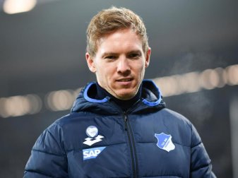 Hoffenheims Trainer Julian Nagelsmann spricht sich für Regeländerungen im Fußball aus. Foto: Uwe Anspach Hoffenheims Trainer Julian Nagelsmann spricht sich für Regeländerungen im Fußball aus. Foto: Uwe Anspach