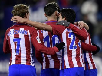 Griezmann und Atletico Madrid bejubeln den 3:0-Sieg Griezmann und Atletico Madrid bejubeln den 3:0-Sieg
