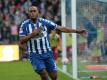 Reinhold Yabo, damals noch im Trikot des Karlsruher SC, wechselt auf Leihbasis von RB Salzburg nach Bielefeld. Foto: Marijan Murat/Archiv