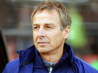 «Wenn eine Tür zugeht, werden sich drei andere öffnen» - Jürgen Klinsmann ist offen für neue Aufgaben. Foto: Walter Bieri «Wenn eine Tür zugeht, werden sich drei andere öffnen» - Jürgen Klinsmann ist offen für neue Aufgaben. Foto: Walter Bieri