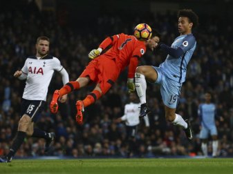 Leroy Sané (r.) brachte Manchester City mit 1:0 in Führung. Foto: Dave Thompson Leroy Sané (r.) brachte Manchester City mit 1:0 in Führung. Foto: Dave Thompson