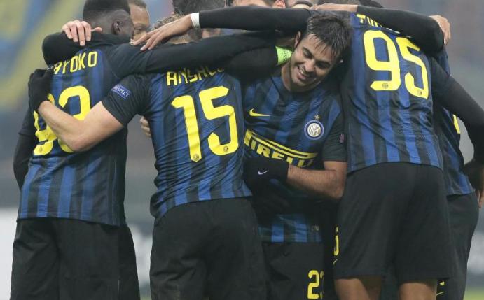 Inter Mailand gewinnt zum sechsten Mal in Folge. Foto: Emilio Andreoli