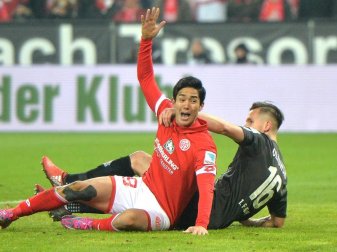 Die Partie zwischen Mainz 05 und dem 1. FC Köln endet torlos. Foto: Torsten Silz Die Partie zwischen Mainz 05 und dem 1. FC Köln endet torlos. Foto: Torsten Silz