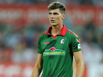 Pascal Stenzel wird dem SC Freiburg sechs Wochen fehlen Pascal Stenzel wird dem SC Freiburg sechs Wochen fehlen
