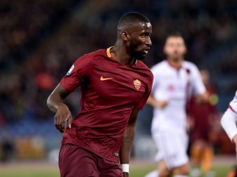 Antonio Rüdiger weist die Wechsel-Gerüchte zurück