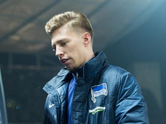 Mitchell Weiser fällt für Hertha BSC noch einige Wochen aus. Foto: Annegret Hilse