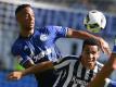 Im Hinspiel gewann Frankfurt mit 1:0 gegen Schalke. Foto: Arne Dedert