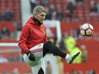 Bastian Schweinsteiger steht erstmals seit über einem Jahr wieder in der Startelf. Foto: Rui Vieira