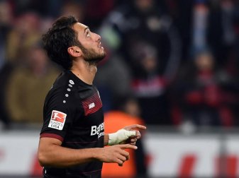 Bayer-Profi Hakan Calhanoglu. Foto: Federico Gambarini Bayer-Profi Hakan Calhanoglu. Foto: Federico Gambarini