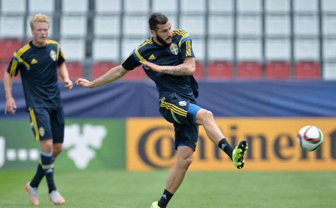 Mikael Ishak wurde vom 1. FC Nürnberg verpflichtet. Foto: Peter Powell/Archiv