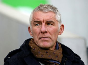 Mirko Slomka hat die Arbeit beim HSV ausgesaugt Mirko Slomka hat die Arbeit beim HSV ausgesaugt