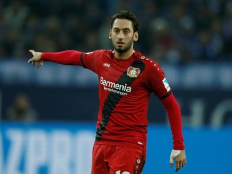 Ist für vier Monate gesperrt: Hakan Calhanoglu Ist für vier Monate gesperrt: Hakan Calhanoglu