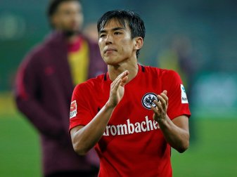 Makoto Hasebe schießt die Eintracht auf die Siegerstraße Makoto Hasebe schießt die Eintracht auf die Siegerstraße