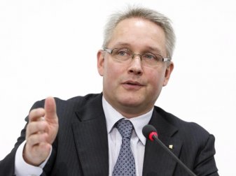 Matthieu Reeb widerspricht im Fall Calhanoglu Vorwürfen von Bayer Leverkusen. Foto: Salvatore Di Nolfi Matthieu Reeb widerspricht im Fall Calhanoglu Vorwürfen von Bayer Leverkusen. Foto: Salvatore Di Nolfi