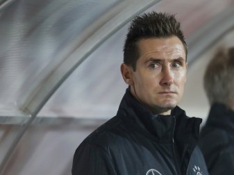 Sehen wir Miroslav Klose bald öfter an der Seitenline? Sehen wir Miroslav Klose bald öfter an der Seitenline?