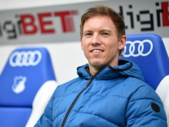 Julian Nagelsmann sieht die Aufmerksamkeit bezüglich seiner Trainertätigkeit realistisch und entspannt. Foto: Uwe Anspach Julian Nagelsmann sieht die Aufmerksamkeit bezüglich seiner Trainertätigkeit realistisch und entspannt. Foto: Uwe Anspach
