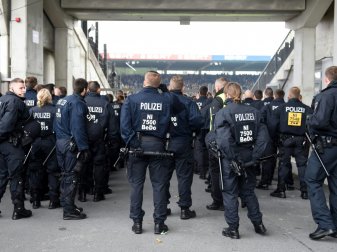 Polizei will Leipzig-Fans zukünftig besser betreuen Polizei will Leipzig-Fans zukünftig besser betreuen