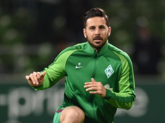 Claudio Pizarro macht sich bei Werder Bremen weiter individuell fit. Foto: Carmen Jaspersen Claudio Pizarro macht sich bei Werder Bremen weiter individuell fit. Foto: Carmen Jaspersen