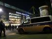 Polizei im Einsatz vor dem Stadion von Borussia Dortmund. Foto: Ina Fassbender