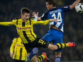 Nur wenige Tage nach den Krawallen in Dortmund steht das nächste BVB-Heimspiel auf dem Plan: Im Pokal kommt Hertha BSC. Foto: Marcel Kusch/Archiv Nur wenige Tage nach den Krawallen in Dortmund steht das nächste BVB-Heimspiel auf dem Plan: Im Pokal kommt Hertha BSC. Foto: Marcel Kusch/Archiv