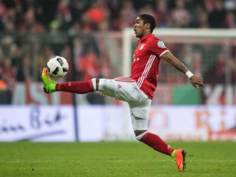 Douglas Costa überzeugte den FC Bayern im DFB-Pokal gegen Wolfsburg. Foto: Matthias Balk