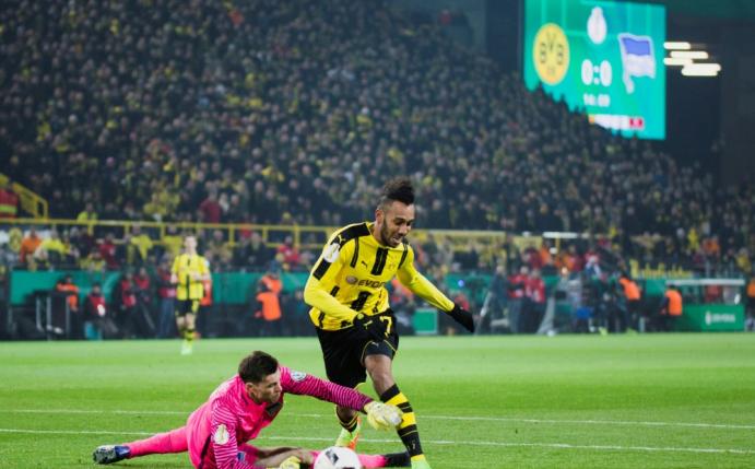 Die ARD zeigt das Spiel des BVB gegen Lotte