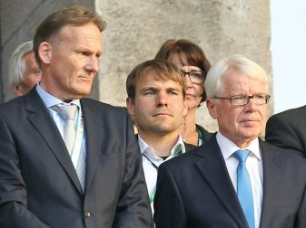 Bitten Leipzig um Entschuldigung: Watzke (l.) Rauball Bitten Leipzig um Entschuldigung: Watzke (l.) Rauball