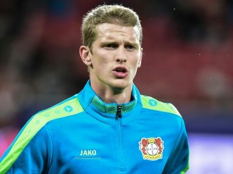 Lars Bender nennt Leverkusens Situation "dramatisch" Lars Bender nennt Leverkusens Situation "dramatisch"