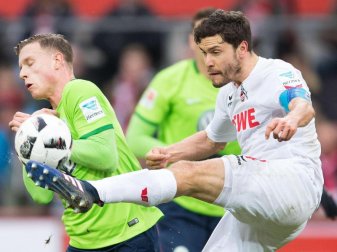 Jonas Hector (r) ist für das Spiel gegen Freiburg wieder fit. Foto: Marius Becker Jonas Hector (r) ist für das Spiel gegen Freiburg wieder fit. Foto: Marius Becker