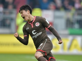 Choi erzielt in der 28. Minute den Führungstreffer Choi erzielt in der 28. Minute den Führungstreffer