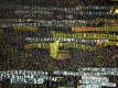 Der DFB-Kontrollausschuss hat wegen des massiven Fehlverhaltens der BVB-Fans mit beleidigenden Transparenten und Schmährufen die Sperrung der Dortmunder Südtribüne für eine Partie beantragt. Foto: Ina Fassbender