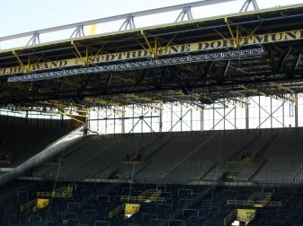 Die Südtribüne von Borussia Dortmund wird beim Spiel gegen den VfL Wolfsburg leer bleiben. Foto: Ina Fassbender Die Südtribüne von Borussia Dortmund wird beim Spiel gegen den VfL Wolfsburg leer bleiben. Foto: Ina Fassbender