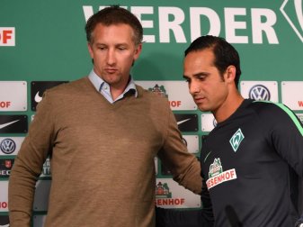 Frank Baumann (l) steht hinter den Transfers des Vereins. Foto: Carmen Jaspersen Frank Baumann (l) steht hinter den Transfers des Vereins. Foto: Carmen Jaspersen